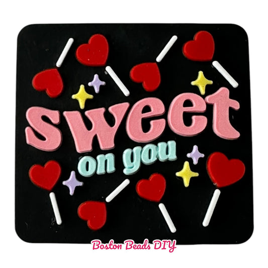 Sweet on you  Focal Beads (Sold per set of 5)